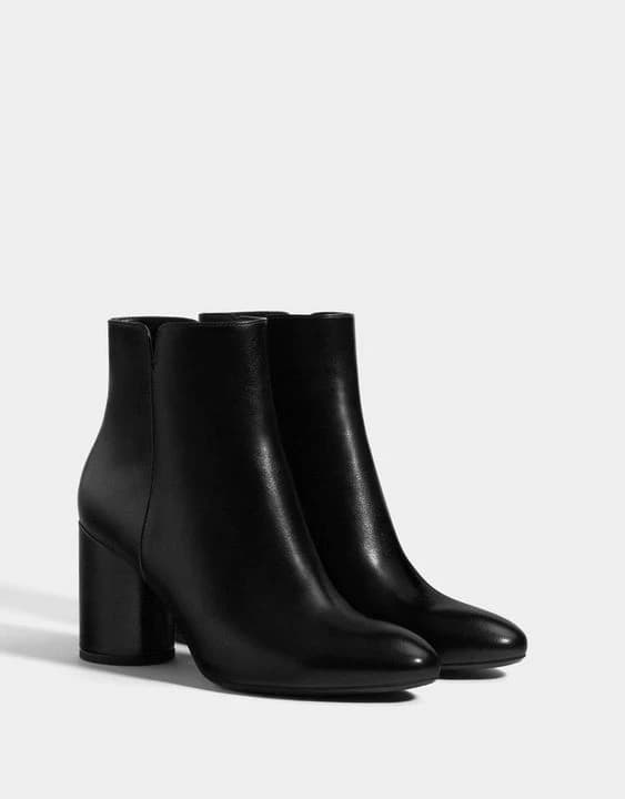 Square-toe suede black ankle boots