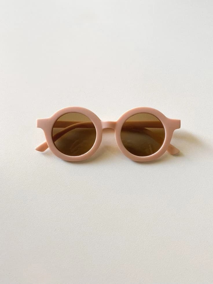 Round sunglasses