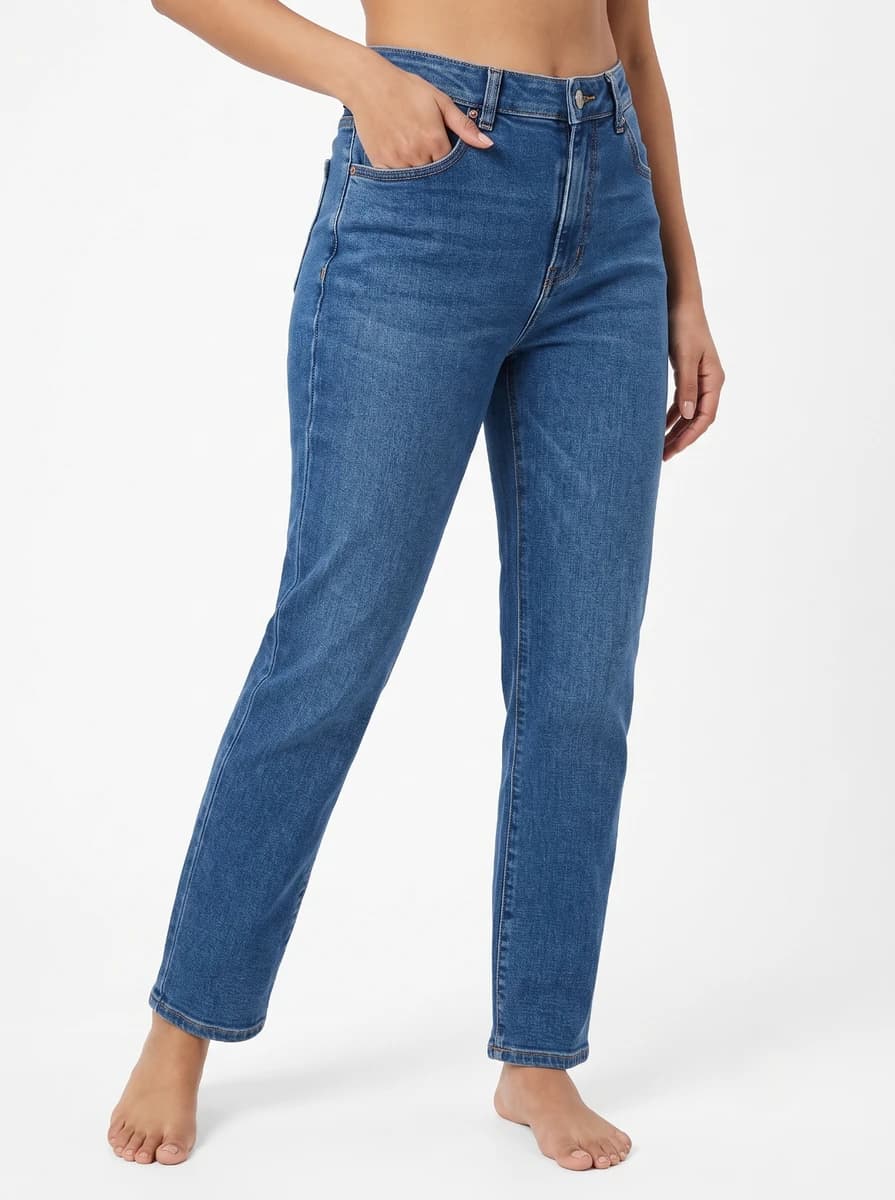 Front closeup shot - Lower body -  Pant shot , hand tucked in pocket