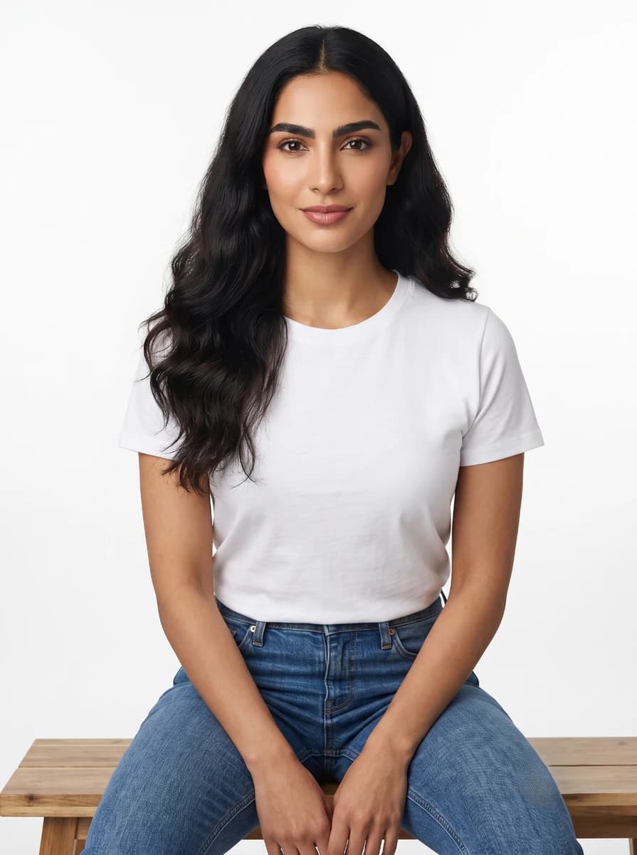 Front shot - Full - Sitting on a wooden bench